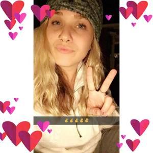 Meet your Posher, Jessica